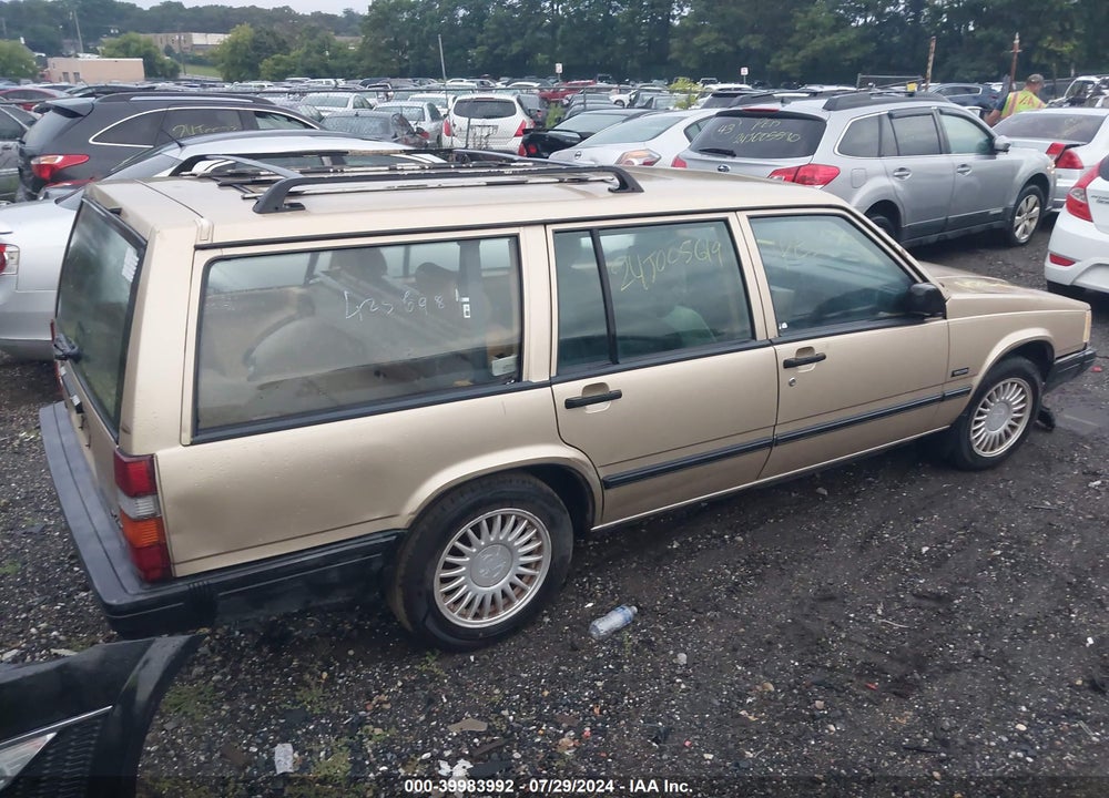 1992 VOLVO 740 VIN: YV1FW8835N2355841