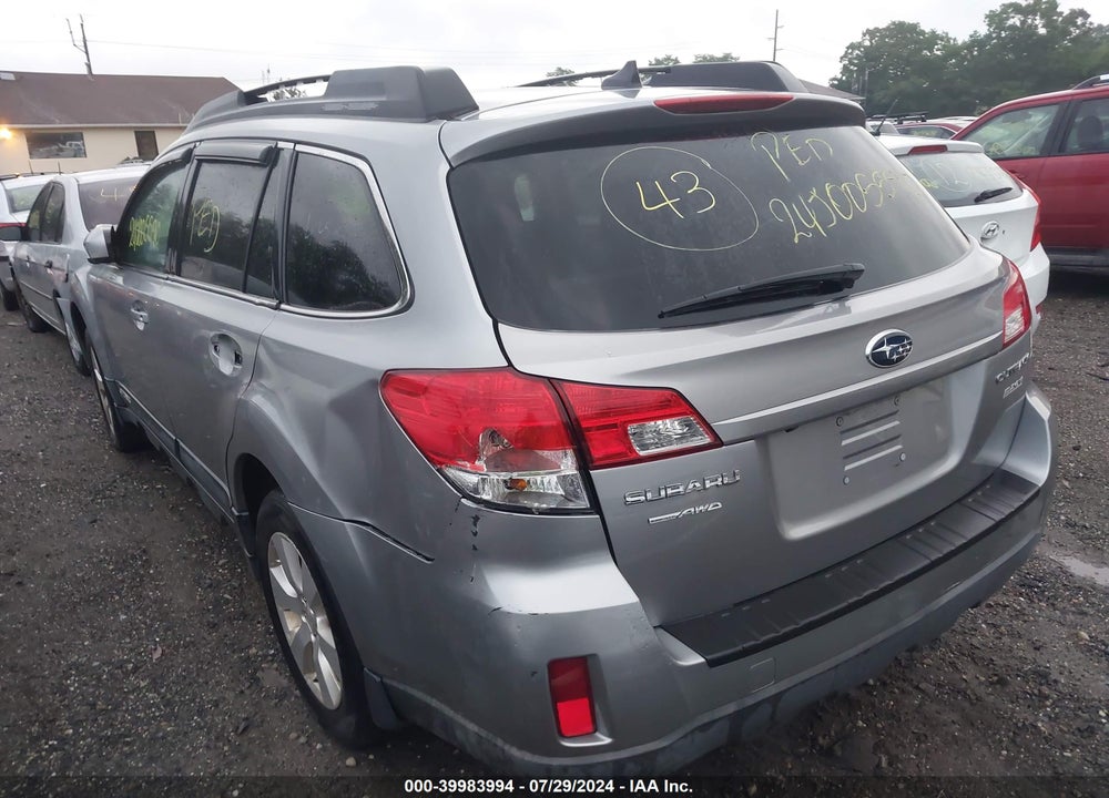 2011 SUBARU OUTBACK 2.5I LIMITED VIN: 4S4BRBKC6B3374000