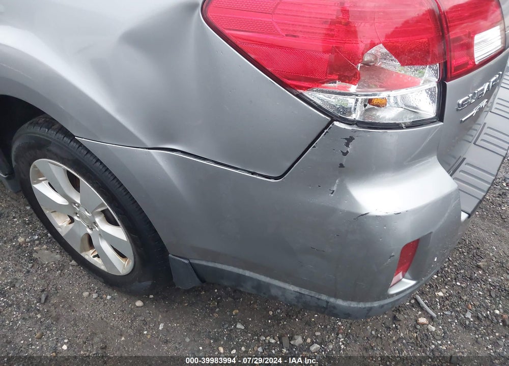 2011 SUBARU OUTBACK 2.5I LIMITED VIN: 4S4BRBKC6B3374000