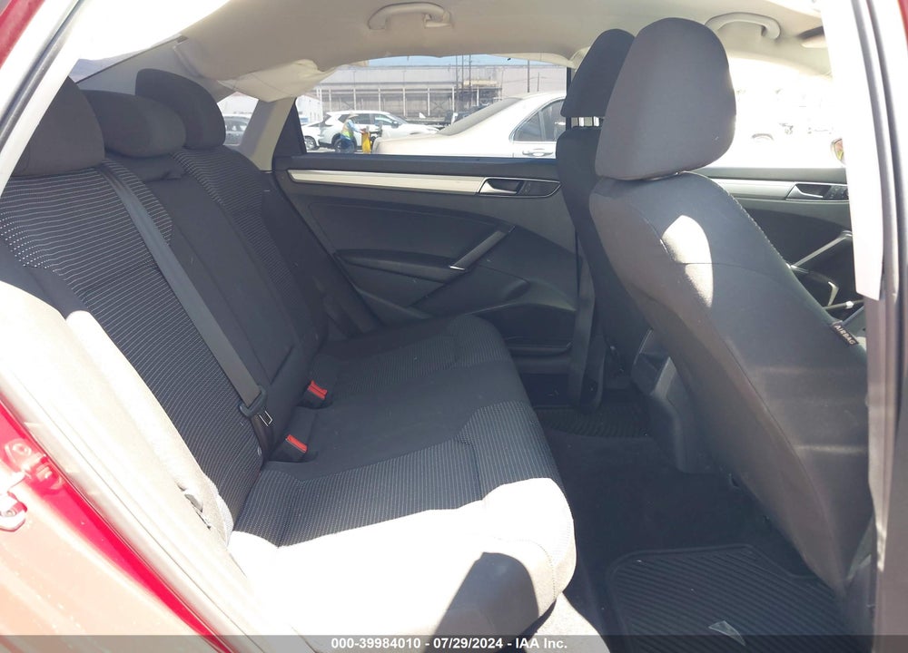 2016 VOLKSWAGEN PASSAT 1.8T S VIN: 1VWAT7A3XGC012658