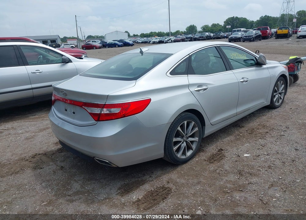 2015 HYUNDAI AZERA VIN: KMHFG4JG9FA472401