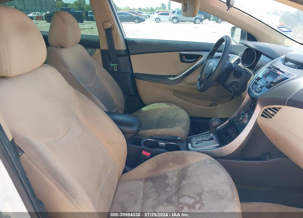 2013 HYUNDAI ELANTRA GLS VIN: 5NPDH4AE6DH359230
