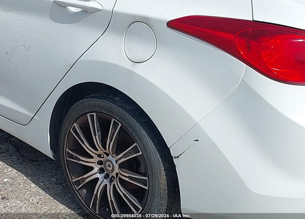 2013 HYUNDAI ELANTRA GLS VIN: 5NPDH4AE6DH359230