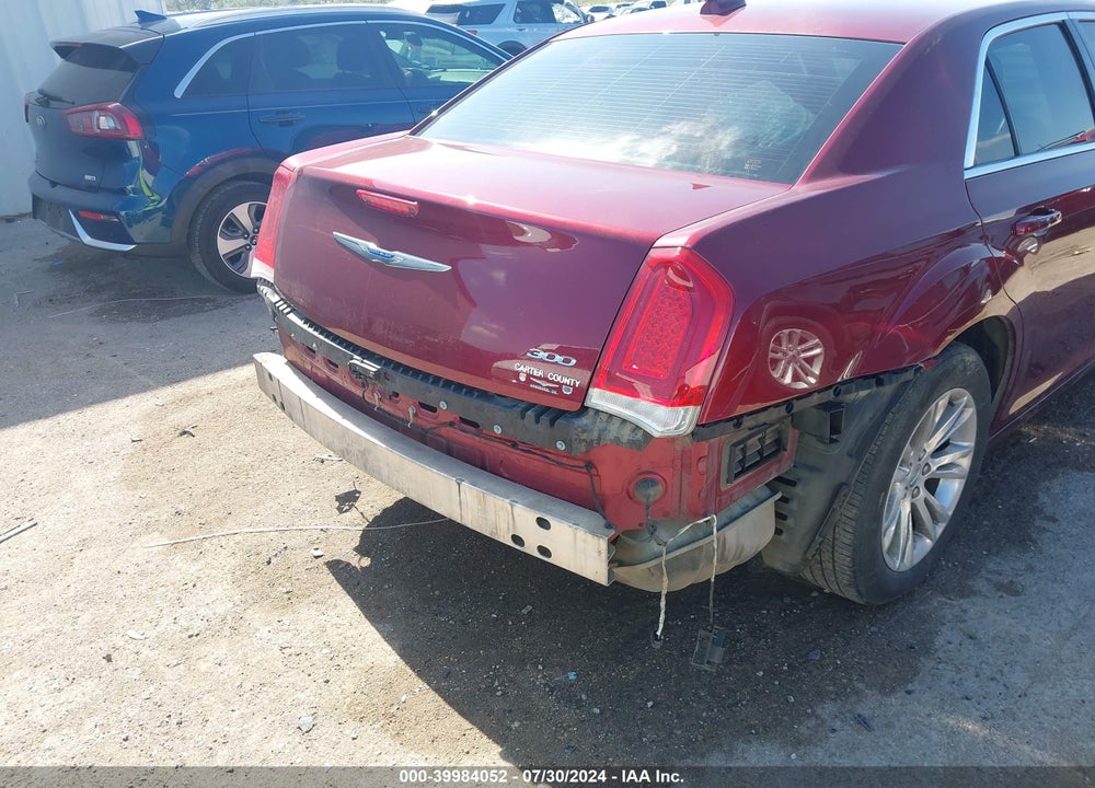 2018 CHRYSLER 300 TOURING L VIN: 2C3CCAAG4JH279279