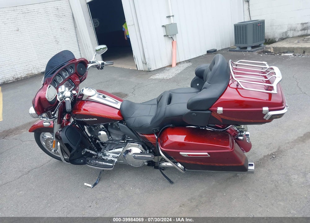 2014 HARLEY-DAVIDSON FLHTKSE CVO LIMITED VIN: 1HD1TEN11EB955930