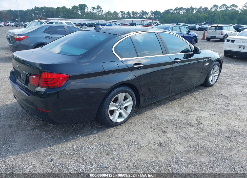 2013 BMW 528I VIN: WBAXG5C55DD232670