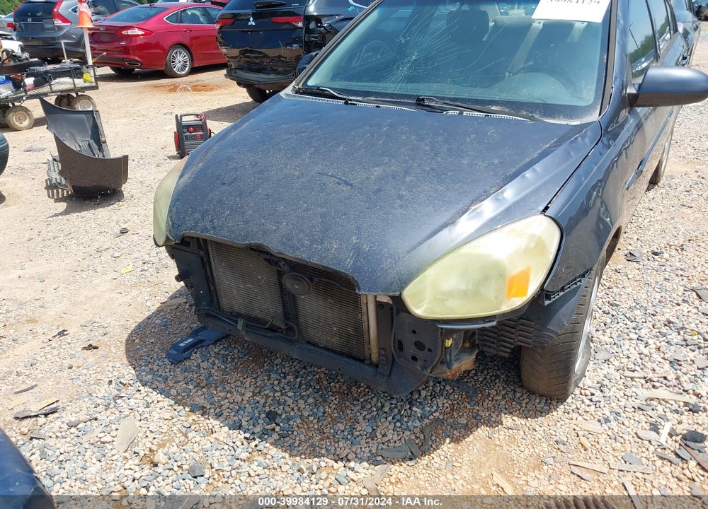 2008 HYUNDAI ACCENT GLS VIN: KMHCN46C88U184790