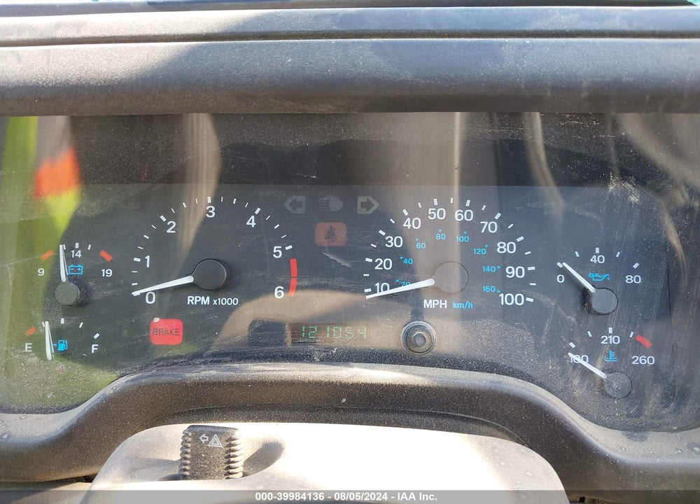 1998 JEEP WRANGLER SE VIN: 1J4FY29P8WP759147