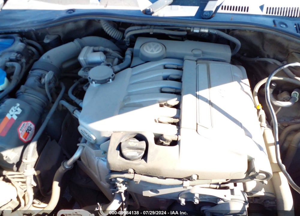 2004 VOLKSWAGEN TOUAREG V6 VIN: WVGZC67LX4D002253
