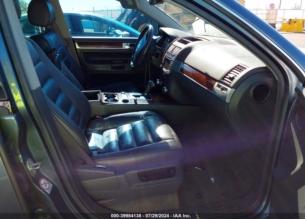2004 VOLKSWAGEN TOUAREG V6 VIN: WVGZC67LX4D002253