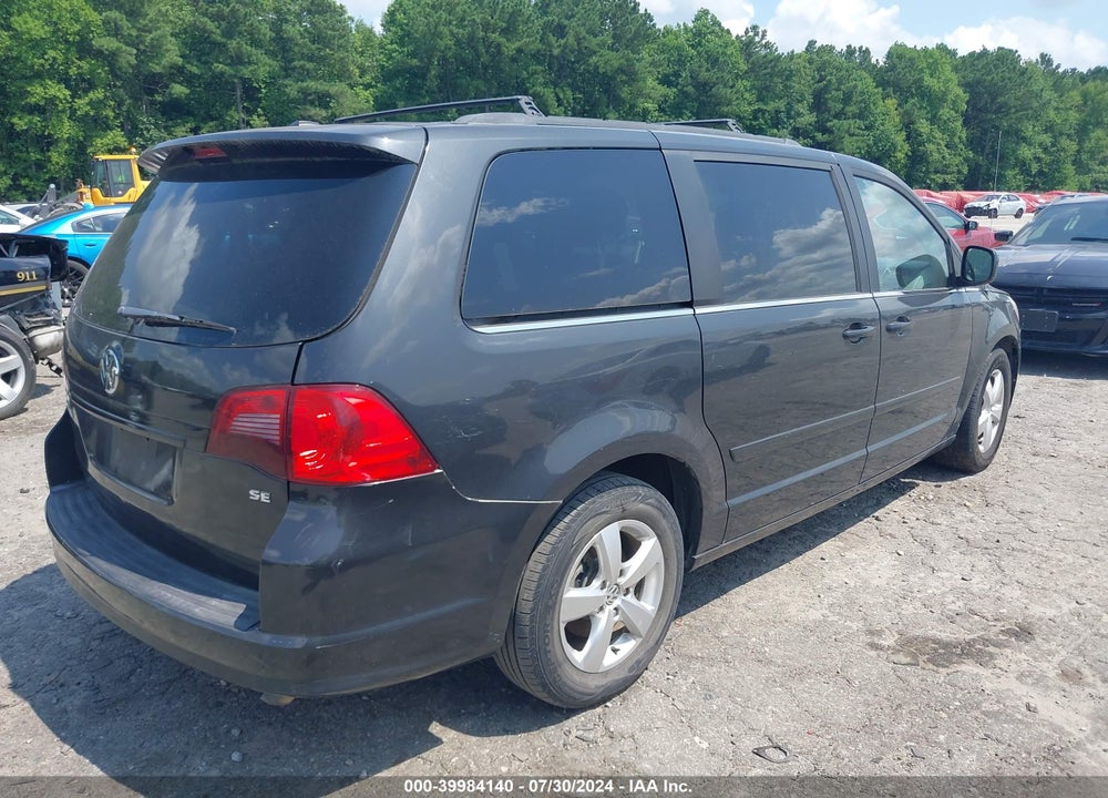 2011 VOLKSWAGEN ROUTAN SE VIN: 2V4RW3DG7BR642776