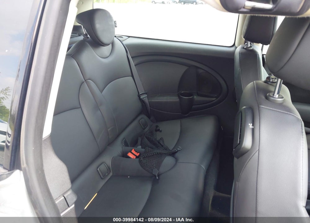 2014 MINI CLUBMAN COOPER VIN: WMWZF3C55ET571369