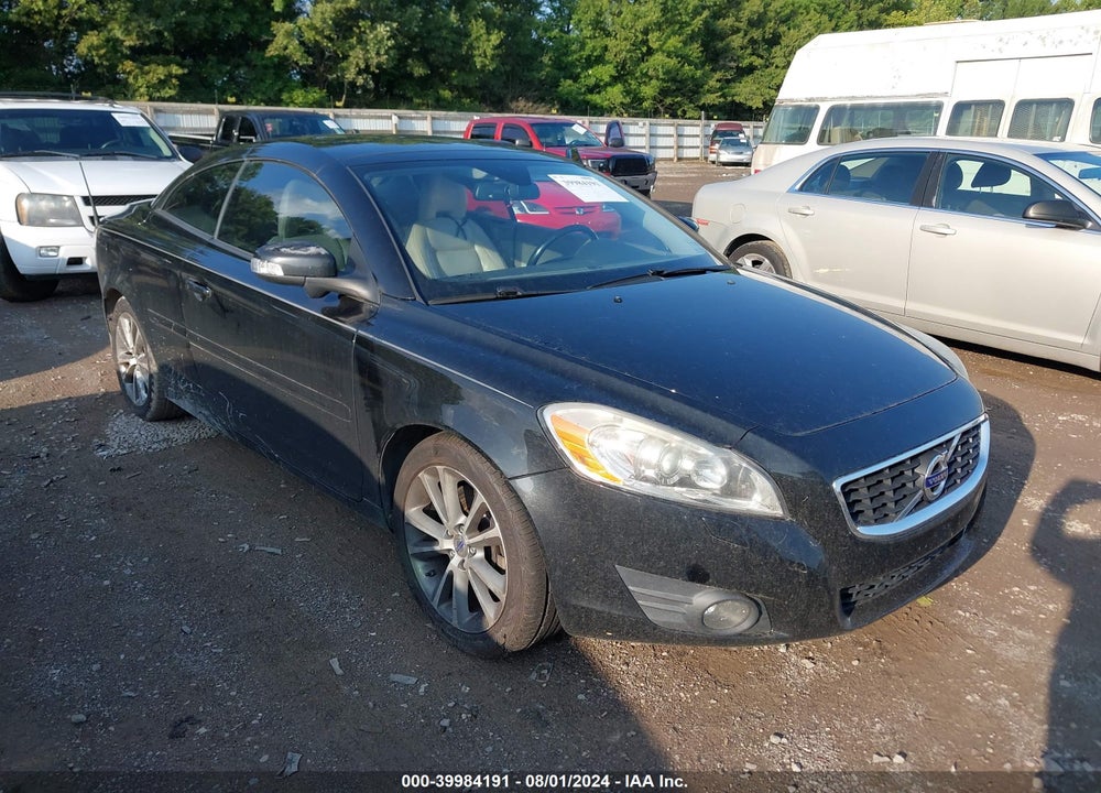 2011 VOLVO C70 T5 VIN: YV1672MCXBJ116612