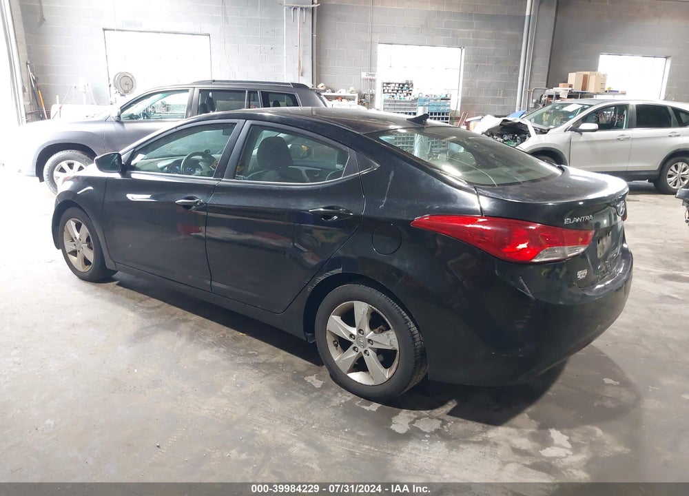 2011 HYUNDAI ELANTRA GLS (ULSAN PLANT) VIN: KMHDH4AE1BU103723