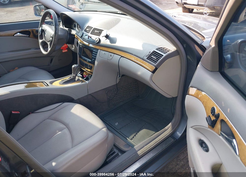 2008 MERCEDES-BENZ E 350 VIN: WDBUF56X38B189811