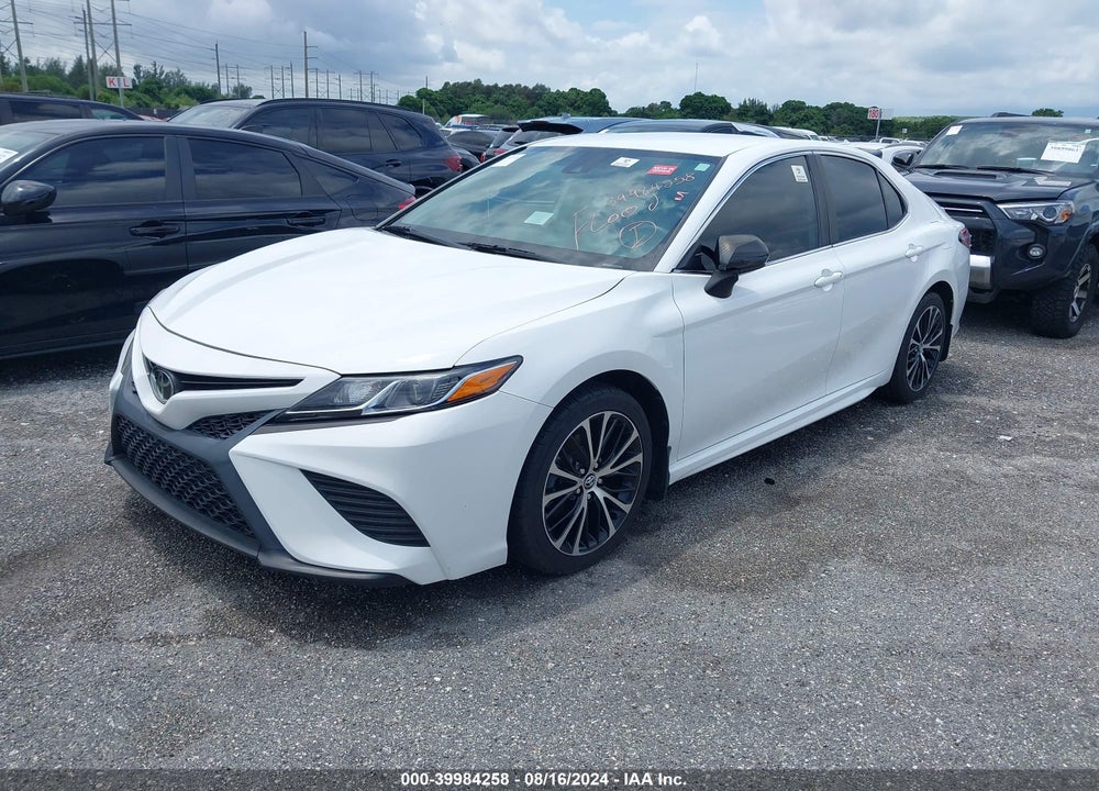 2020 TOYOTA CAMRY SE VIN: 4T1G11AK6LU904526