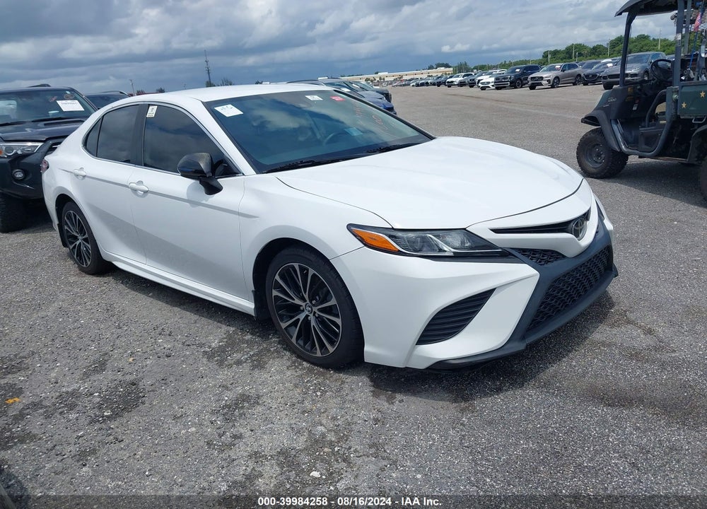 2020 TOYOTA CAMRY SE VIN: 4T1G11AK6LU904526