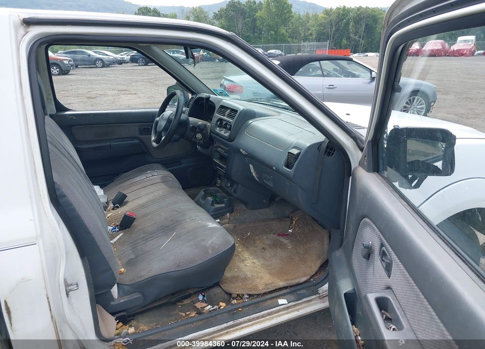 2001 NISSAN FRONTIER XE VIN: 1N6DD21S71C376421