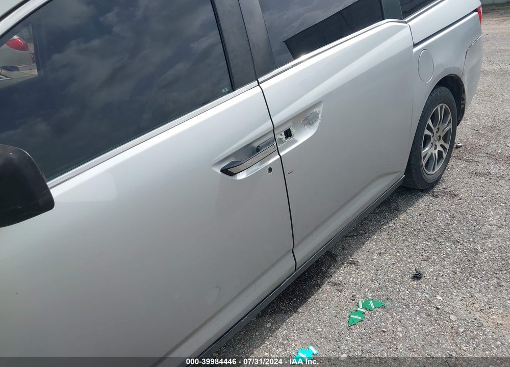 2013 HONDA ODYSSEY EX-L VIN: 5FNRL5H64DB013068