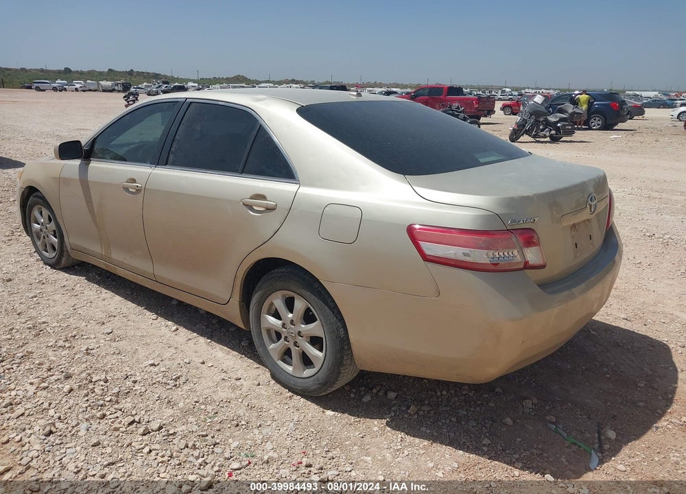 2010 TOYOTA CAMRY LE VIN: 4T4BF3EK7AR082503