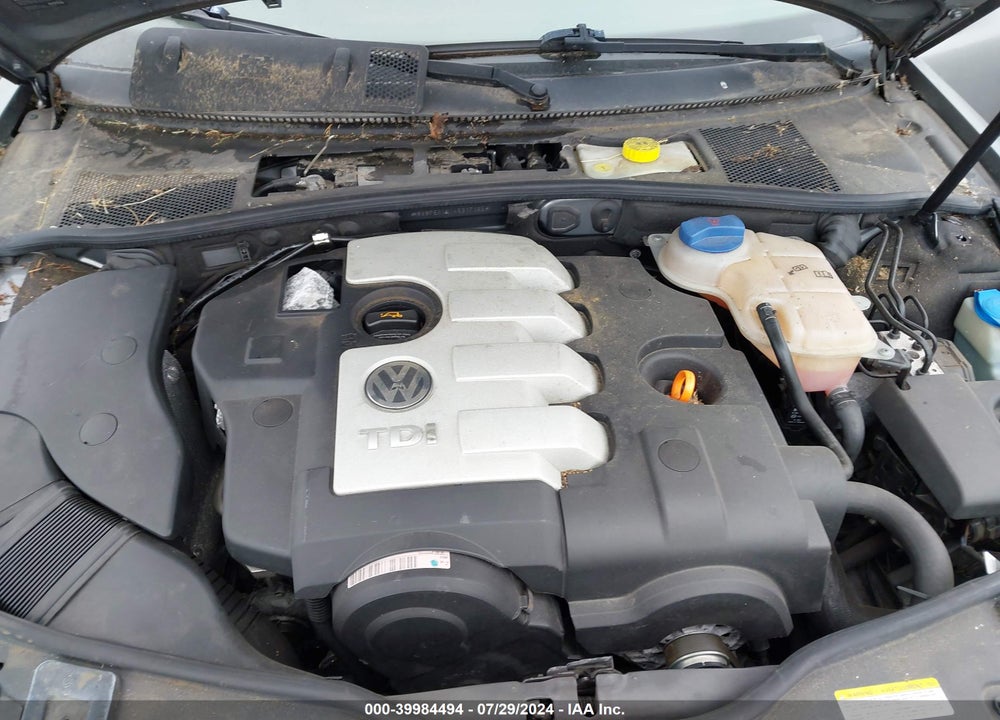 2004 VOLKSWAGEN PASSAT GLS TDI VIN: WVWPE63B14E317195