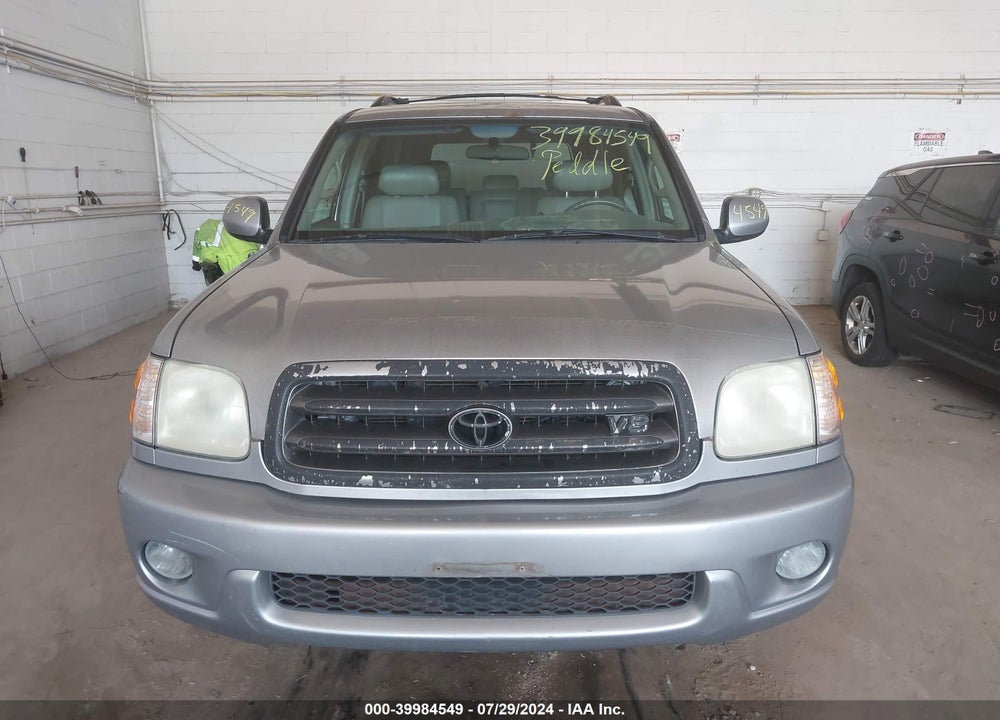 2001 TOYOTA SEQUOIA LIMITED V8 VIN: 5TDBT48A61S037895