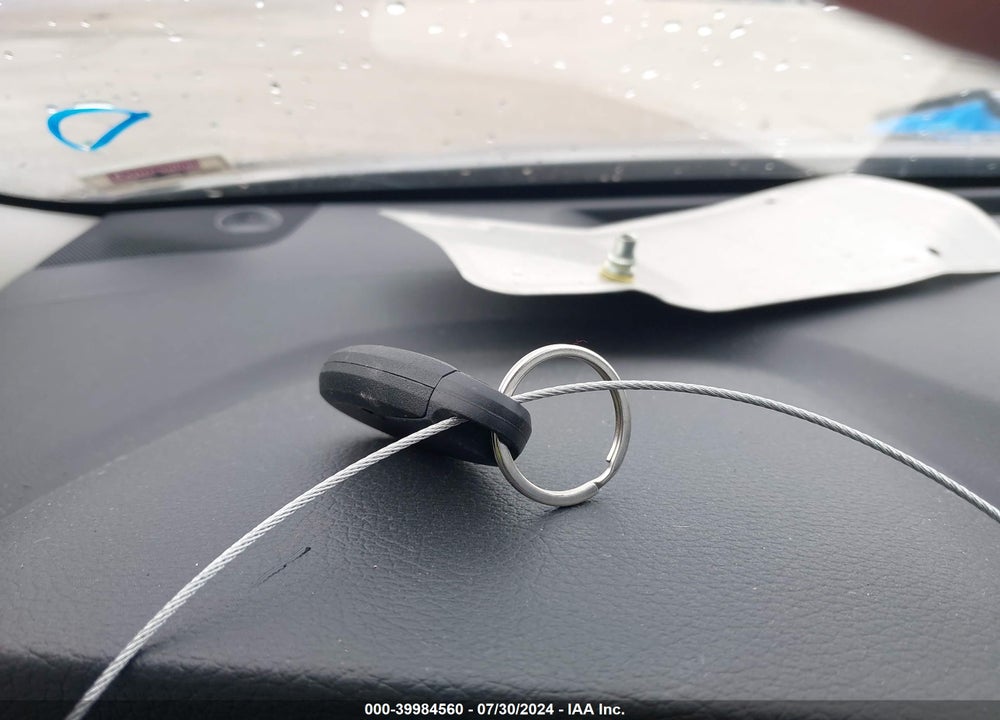 2019 NISSAN ROGUE SV VIN: JN8AT2MV6KW370726