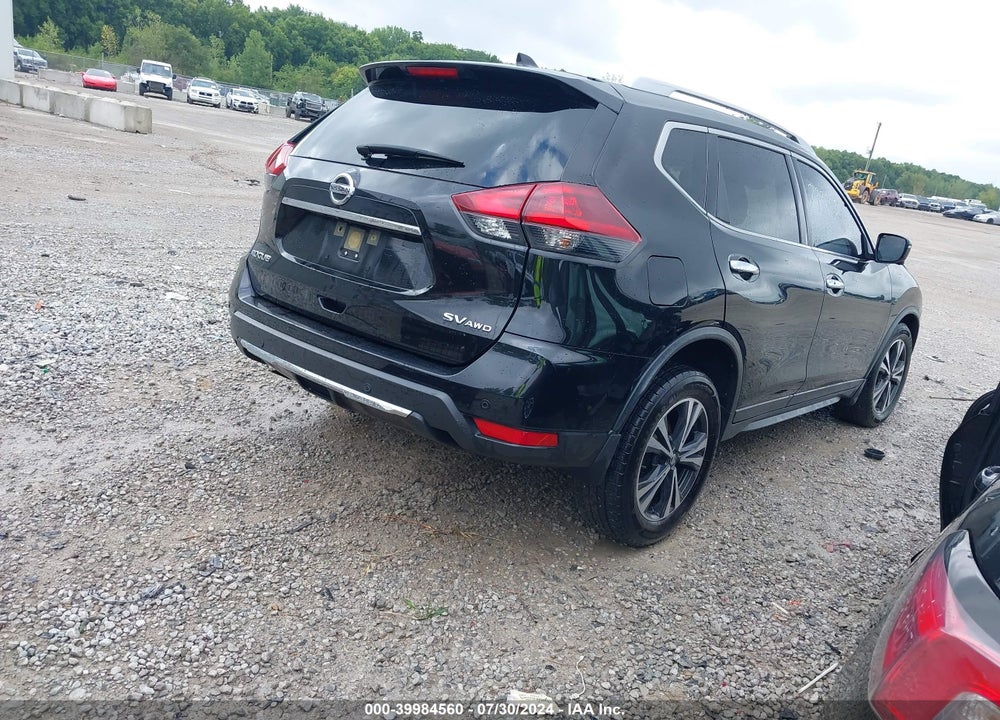 2019 NISSAN ROGUE SV VIN: JN8AT2MV6KW370726