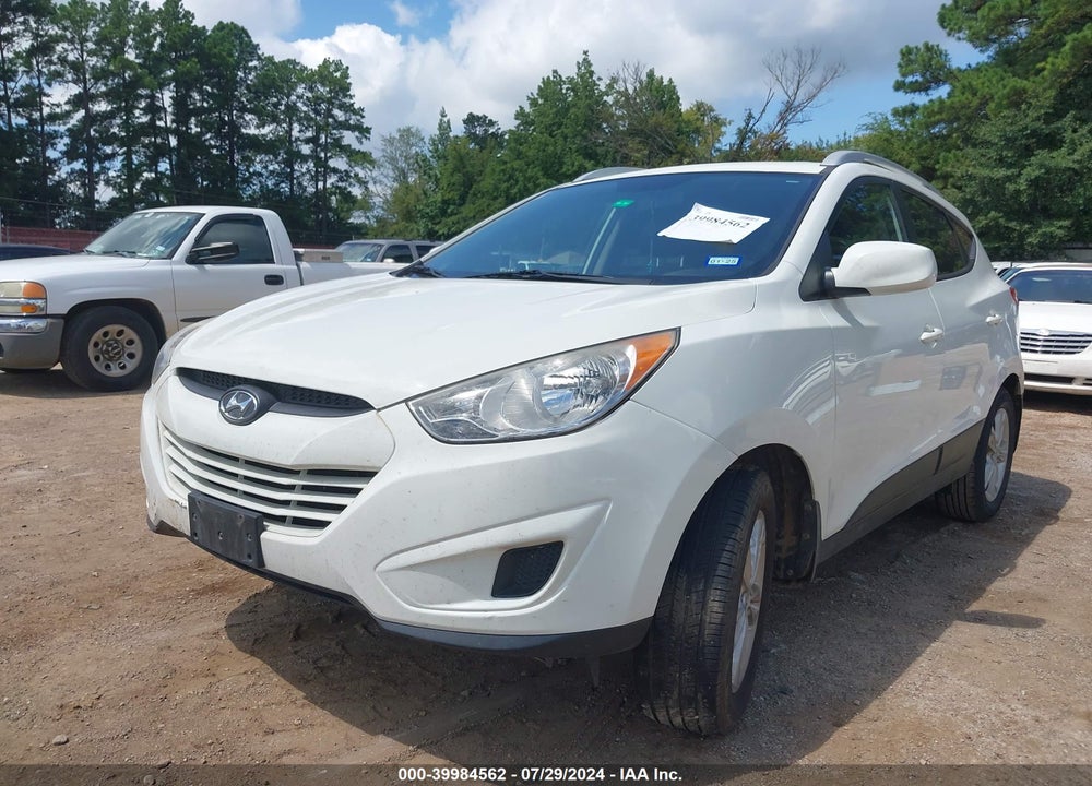 2011 HYUNDAI TUCSON GLS VIN: KM8JU3AC6BU155615