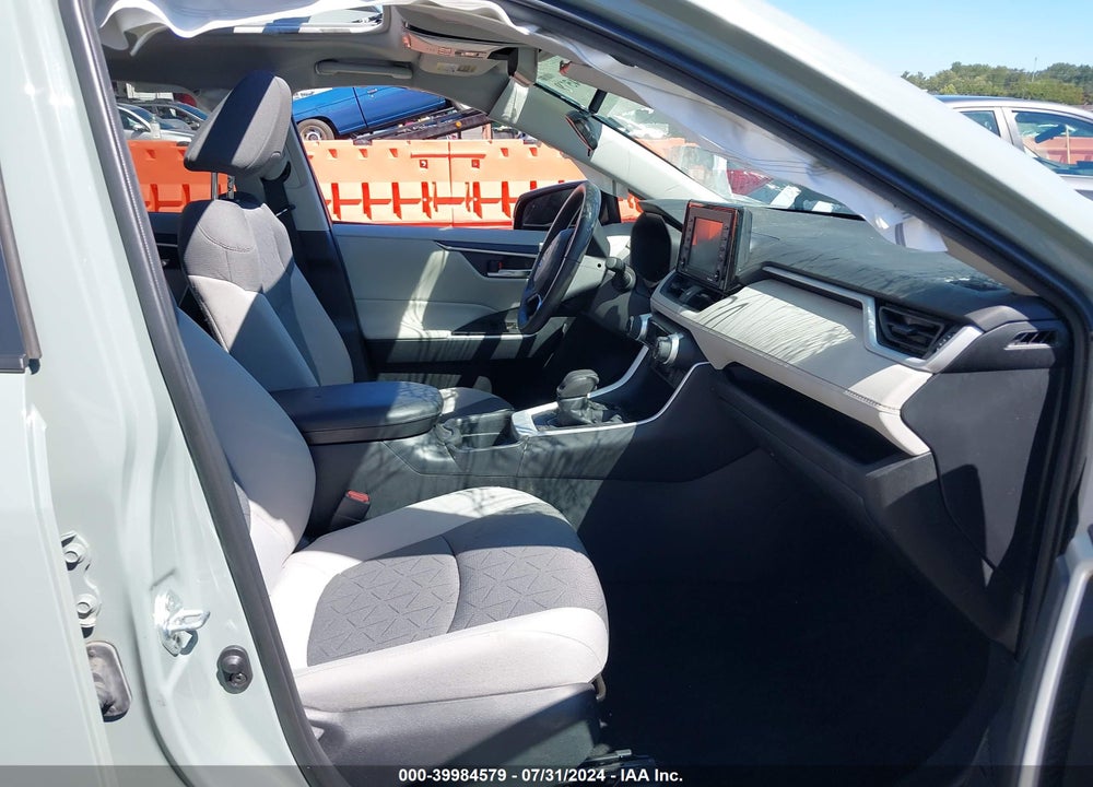 2021 TOYOTA RAV4 HYBRID XLE VIN: 4T3RWRFV1MU035290