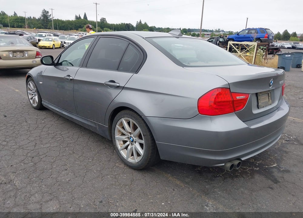 2010 BMW 328I VIN: WBAPH5G58ANM35176