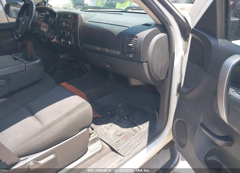 2012 CHEVROLET SILVERADO 1500 LT VIN: 3GCPCSE04CG156939