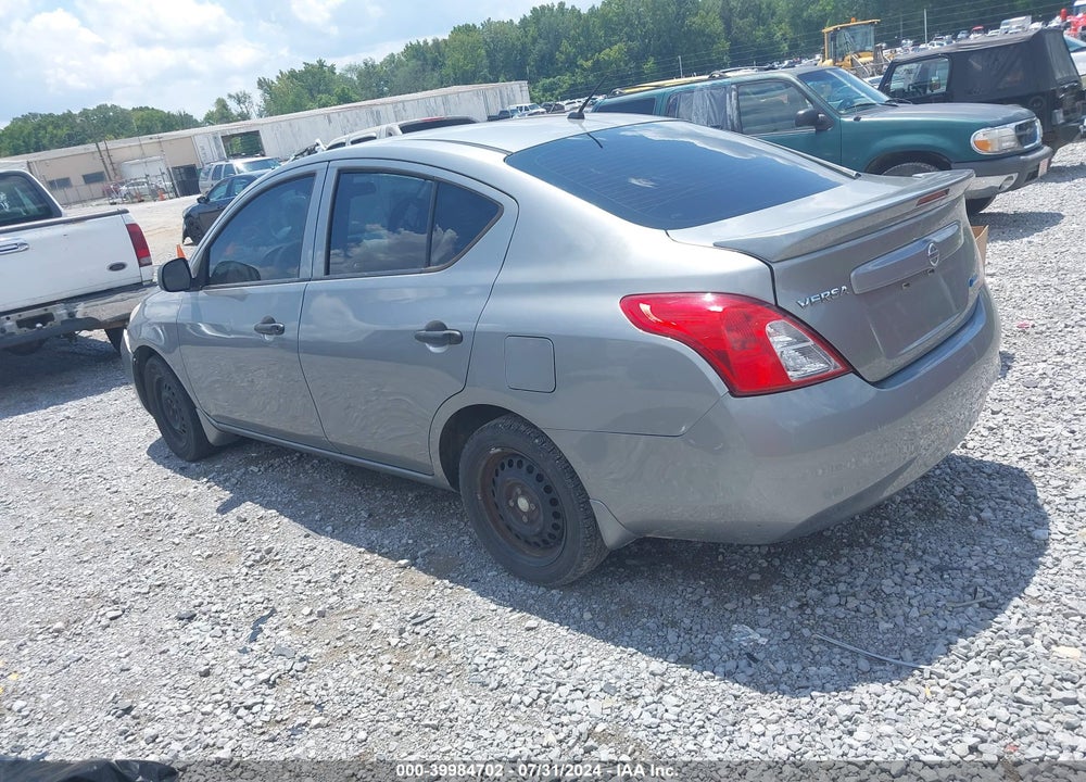 2013 NISSAN VERSA 1.6 S+ VIN: 3N1CN7APXDL877187