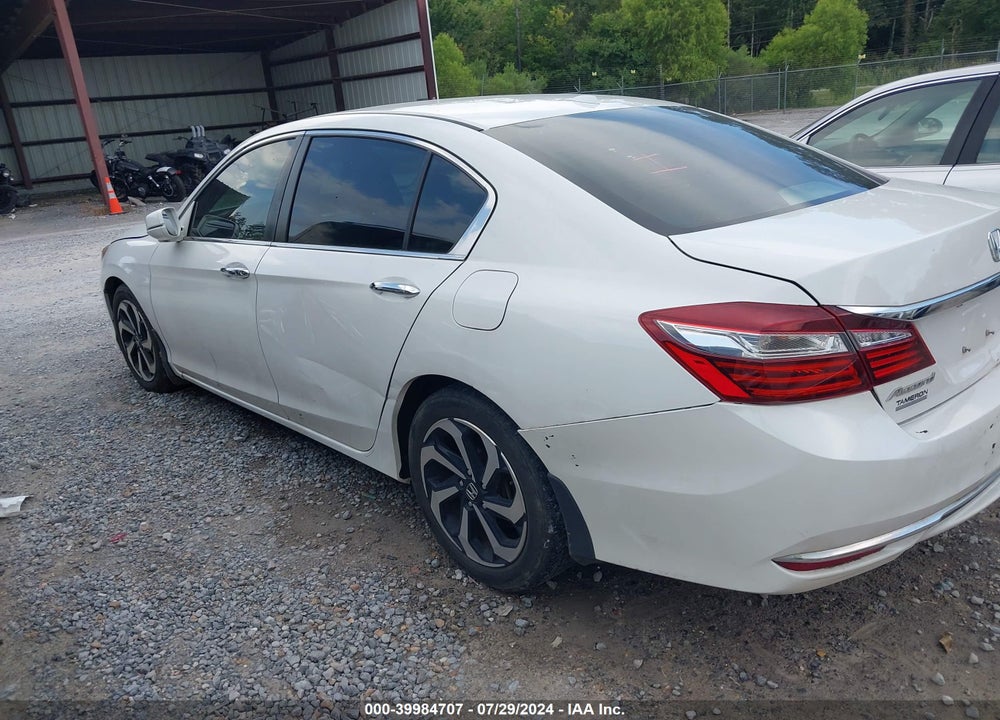2016 HONDA ACCORD EX-L VIN: 1HGCR2F84GA152011