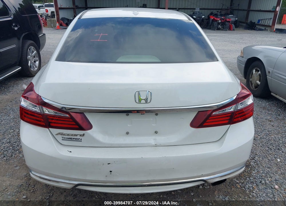 2016 HONDA ACCORD EX-L VIN: 1HGCR2F84GA152011