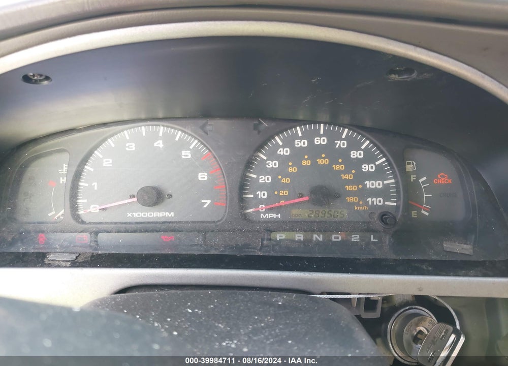 2001 TOYOTA 4RUNNER SR5 V6 VIN: JT3GN86R010196659
