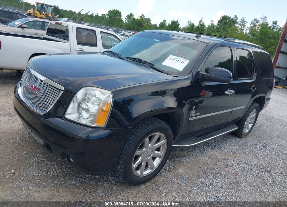 2013 GMC YUKON DENALI VIN: 1GKS1EEF2DR197825