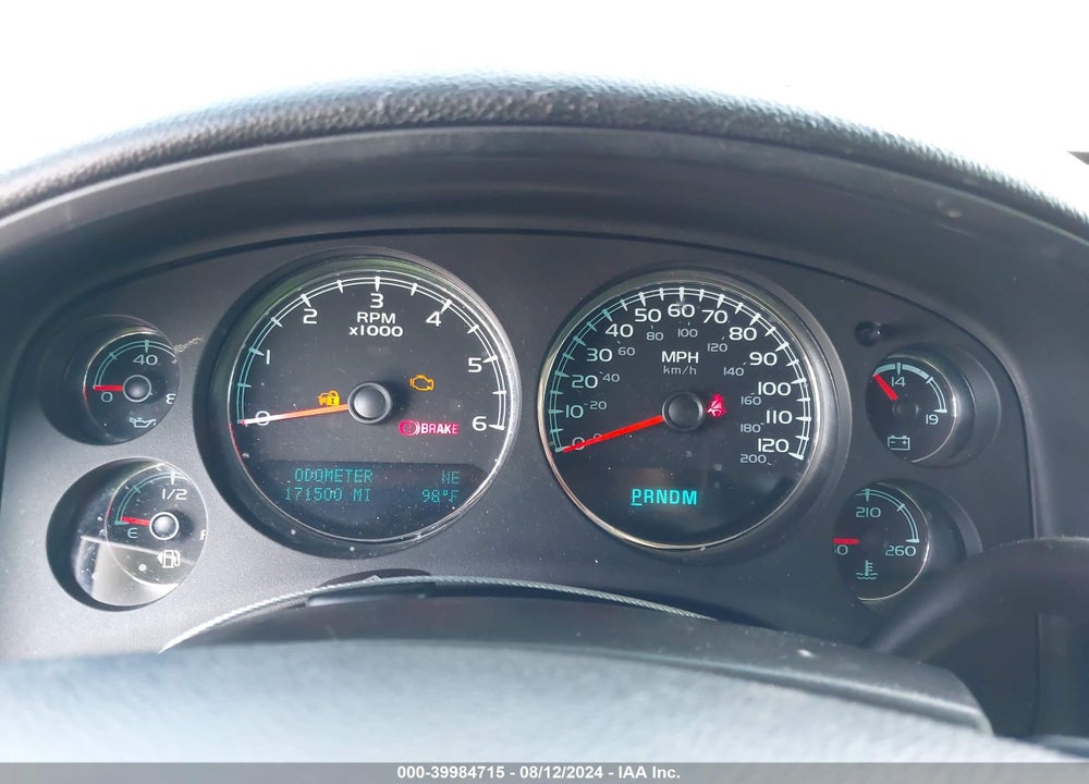 2013 GMC YUKON DENALI VIN: 1GKS1EEF2DR197825