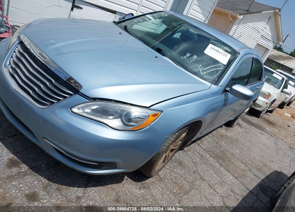 2012 CHRYSLER 200 TOURING VIN: 1C3CCBBB8CN304073