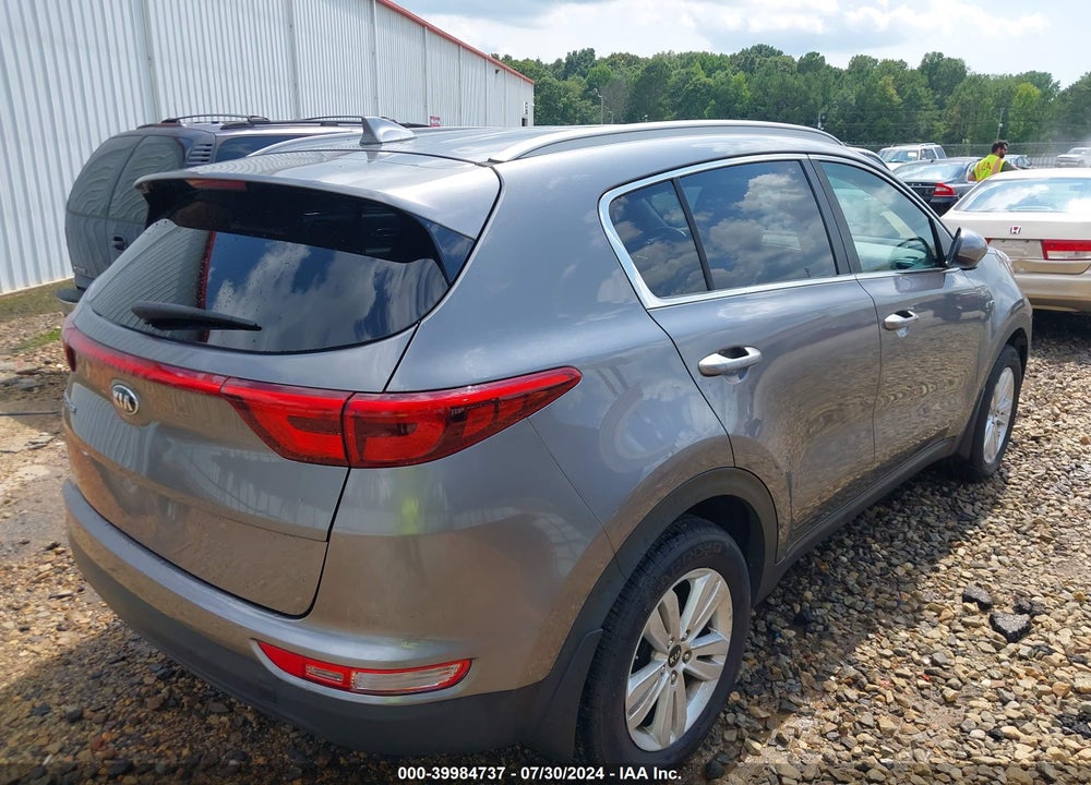 2018 KIA SPORTAGE LX VIN: KNDPMCAC1J7446423