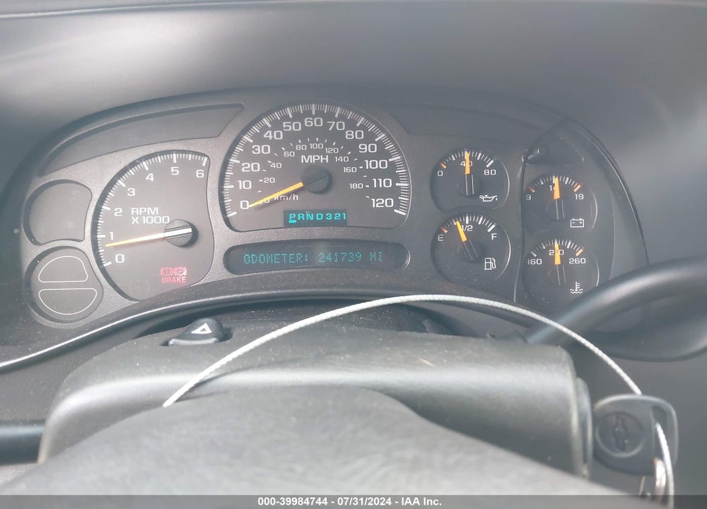 2004 CHEVROLET TAHOE LS VIN: 1GNEK13Z44R280854