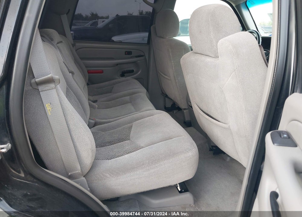 2004 CHEVROLET TAHOE LS VIN: 1GNEK13Z44R280854