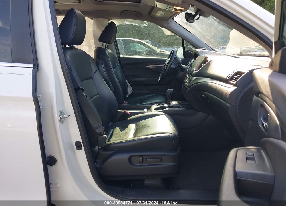 2019 HONDA PILOT EX-L VIN: 5FNYF5H46KB006802