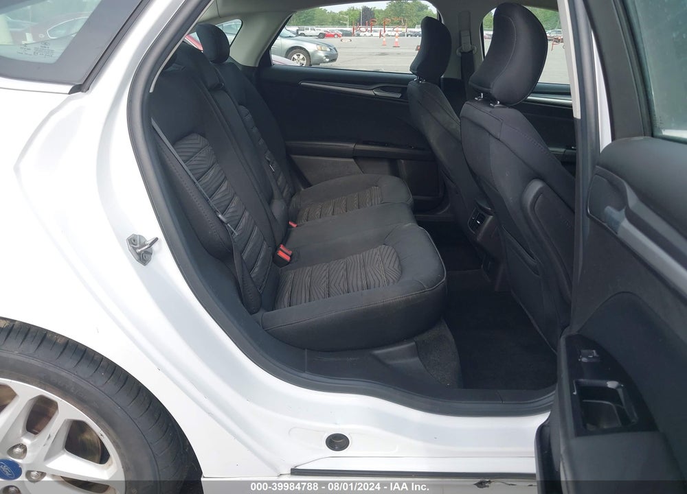 2016 FORD FUSION SE VIN: 3FA6P0H79GR326340