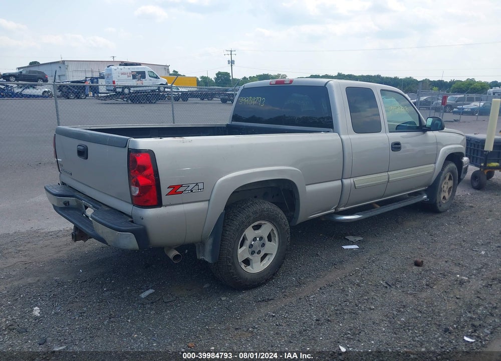 2006 CHEVROLET SILVERADO 1500 LT2 VIN: 1GCEK19B96E132227