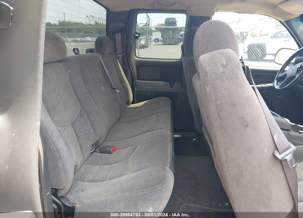 2006 CHEVROLET SILVERADO 1500 LT2 VIN: 1GCEK19B96E132227