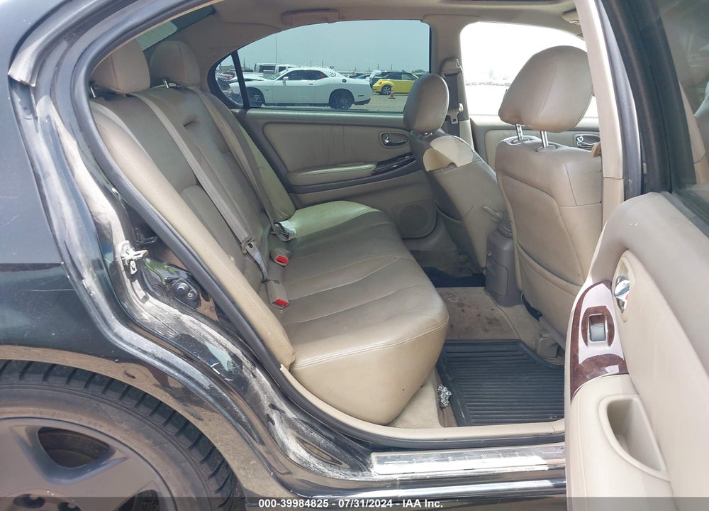 2000 INFINITI I30 LUXURY/TOURING VIN: JNKCA31A6YT107730