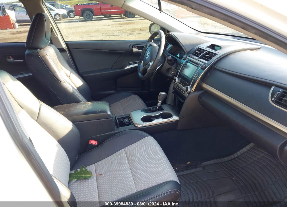2014 TOYOTA CAMRY SE VIN: 4T1BF1FK7EU461875