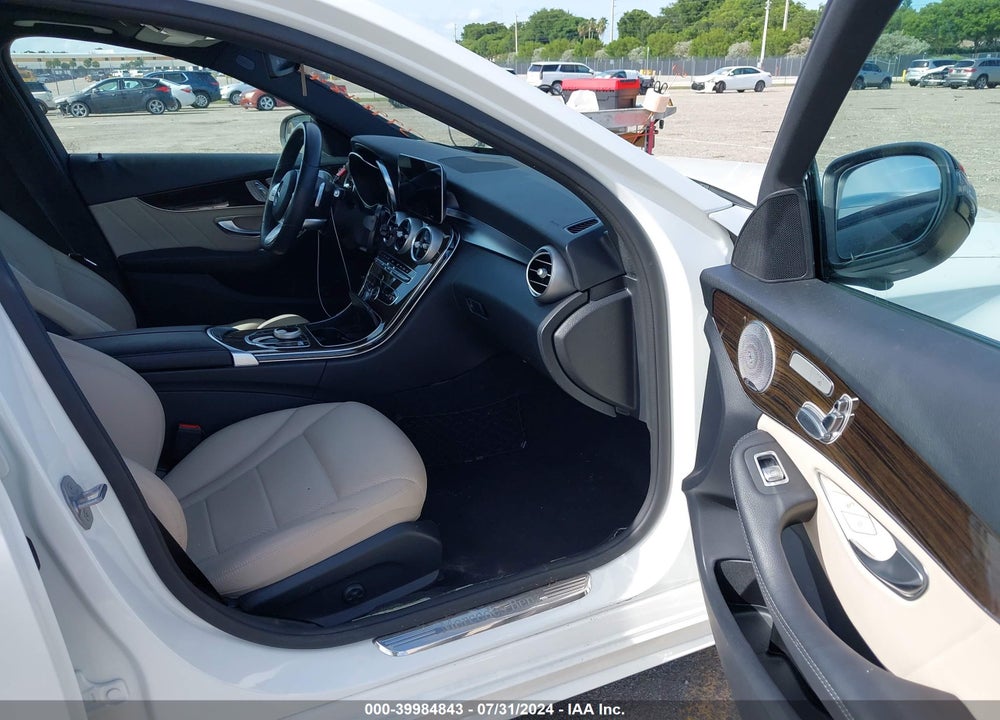 2019 MERCEDES-BENZ C 300 VIN: 55SWF8DB0KU296661