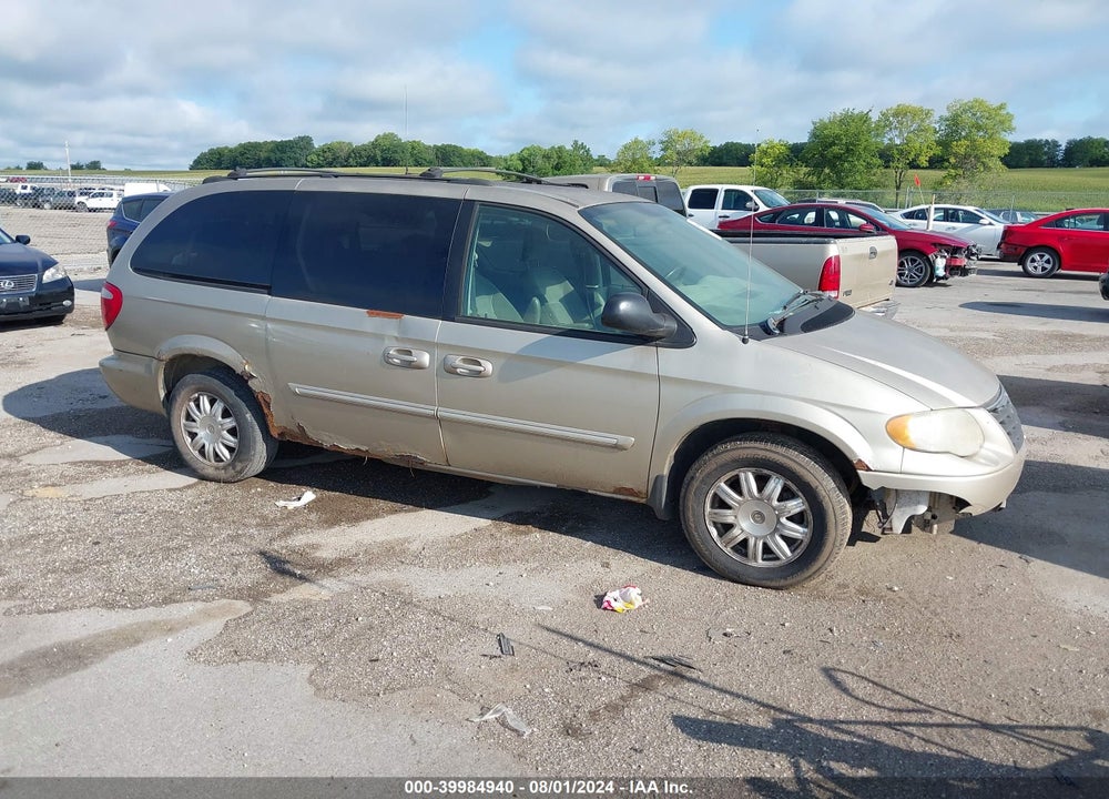 2005 CHRYSLER TOWN & COUNTRY TOURING VIN: 2C8GP54L45R263566